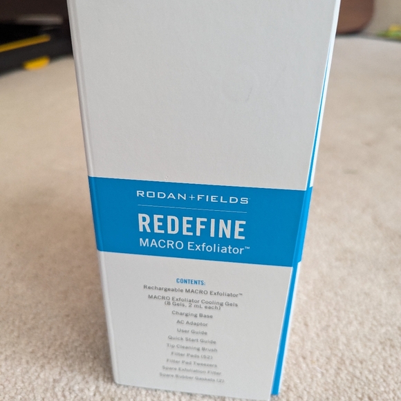 Rodan + Fields Redefine Macro Exfoliator (no liquid) - Picture 5 of 6